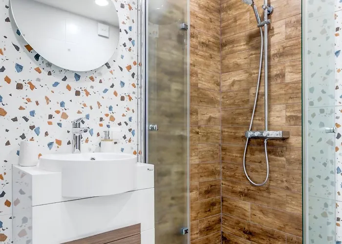 Luxury 2 Bdrm Getaway And Free Parking 公寓 索菲亞