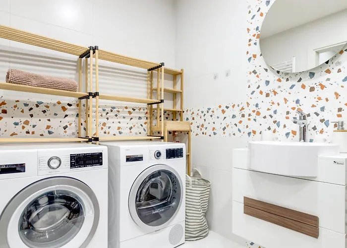 Luxury 2 Bdrm Getaway And Free Parking * 索菲亞