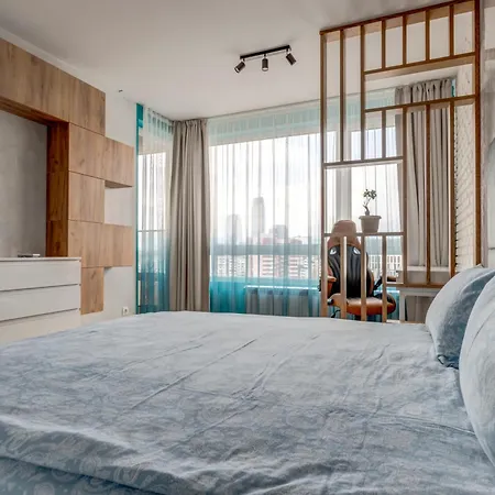 Luxury 2 Bdrm Getaway And Free Parking Апартамент София