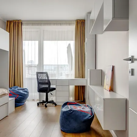 Апартамент Luxury 2 Bdrm Getaway And Free Parking