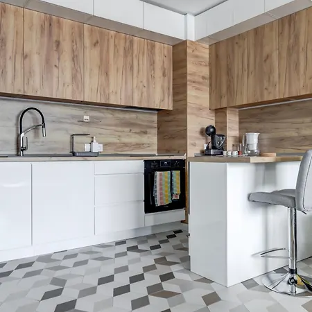 Apartment Luxury 2 Bdrm Getaway And Free Parking Sofia