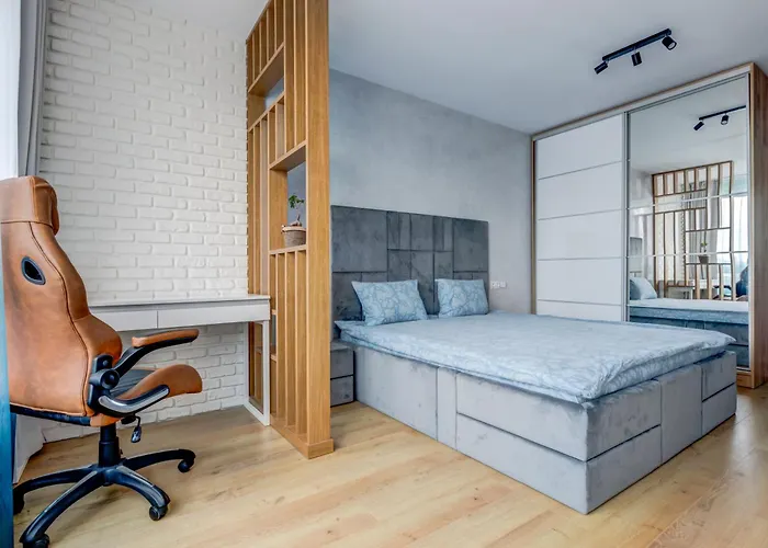 Luxury 2 Bdrm Getaway And Free Parking 公寓